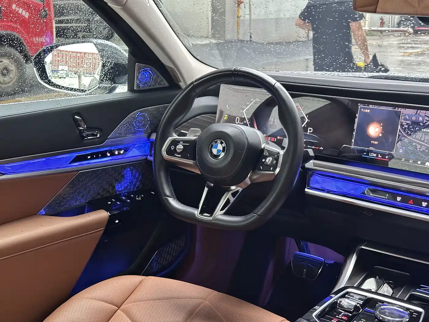 BMW 7 Series 2023 Model 735Li M Sport Package фото 15