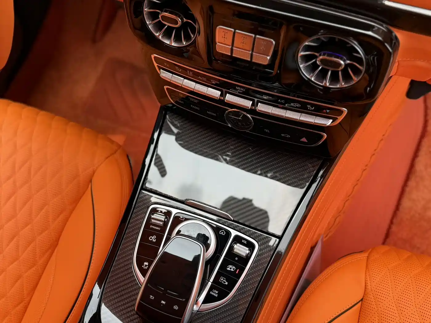 Mercedes-Benz G-Class 2024 G 350 фото 9