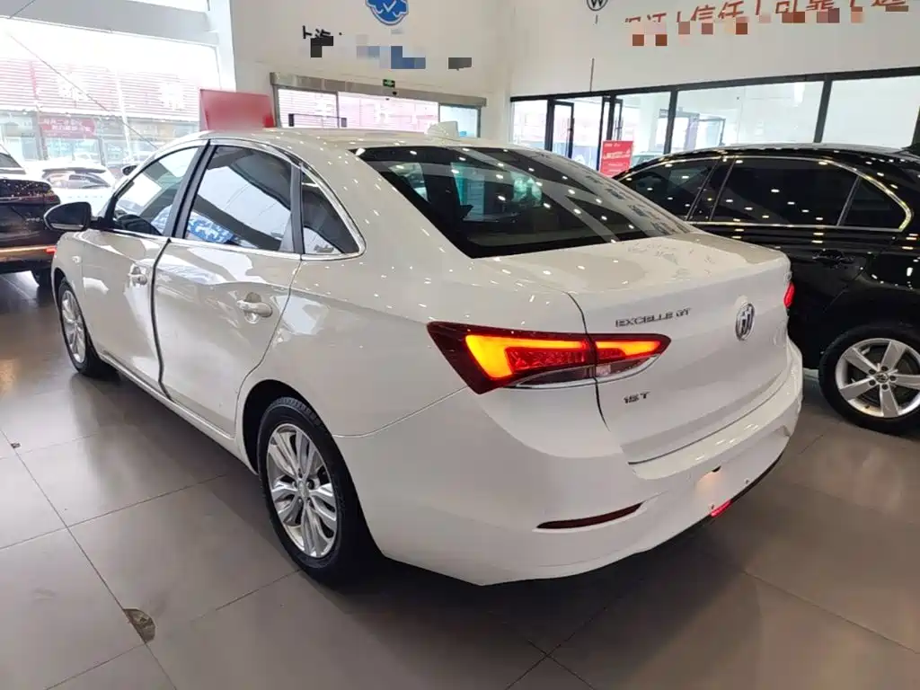 Photo 5 - Buick Excelle