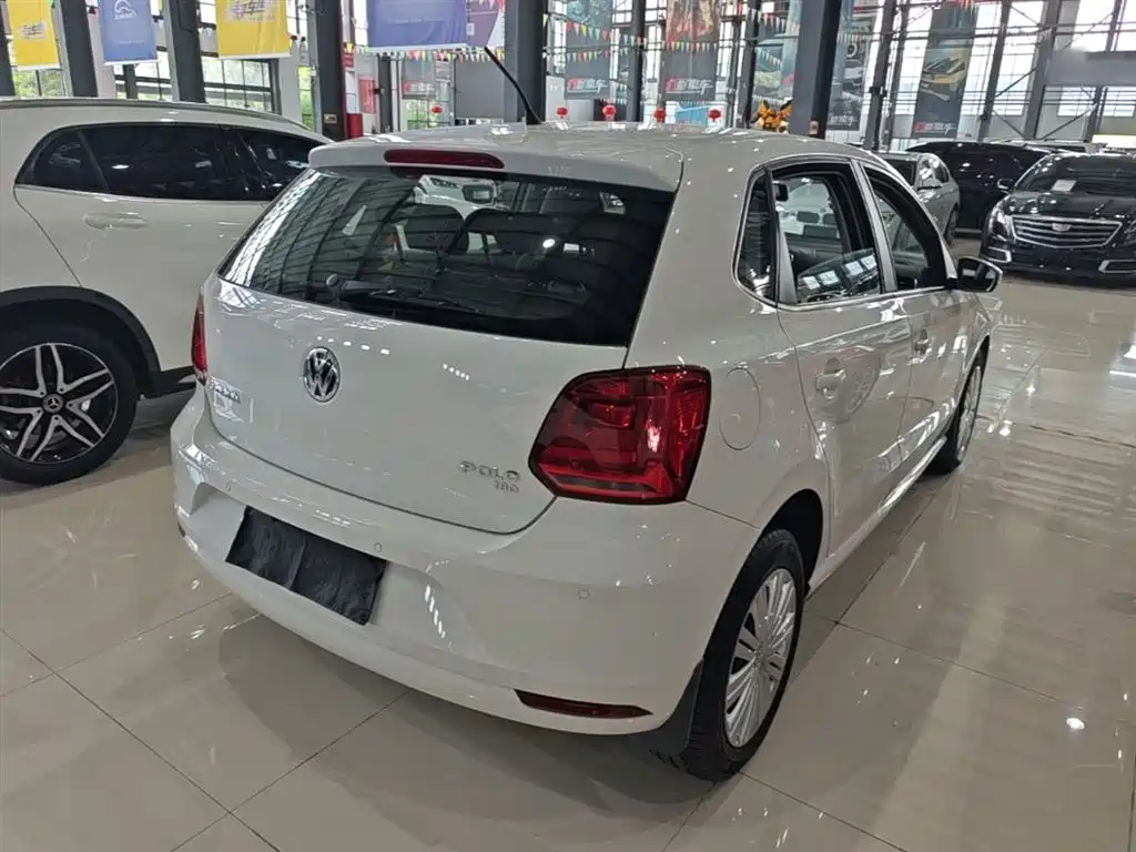 Volkswagen Polo 2018 1.5L Auto Comfort фото 7