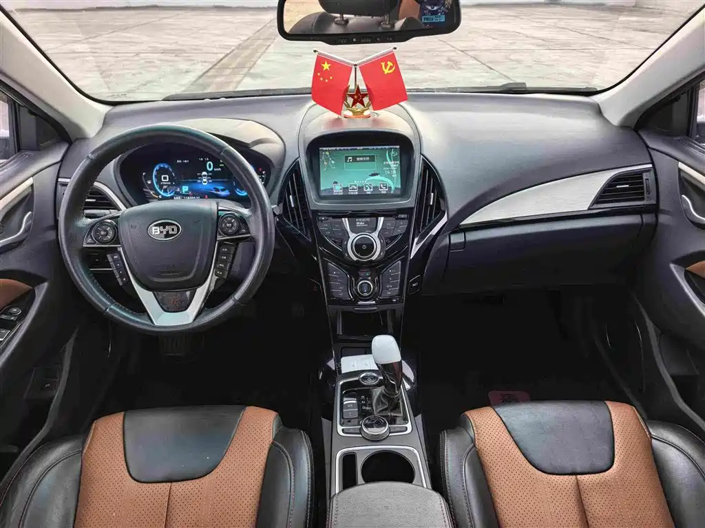 BYD Qin New Energy 2015 2015 1.5T Double Champion Flagship Plus