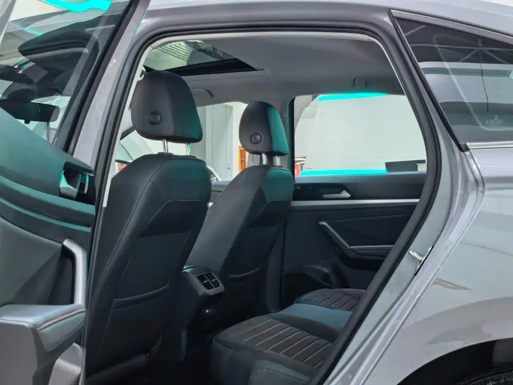 Volkswagen Lavida, миниатюра 7