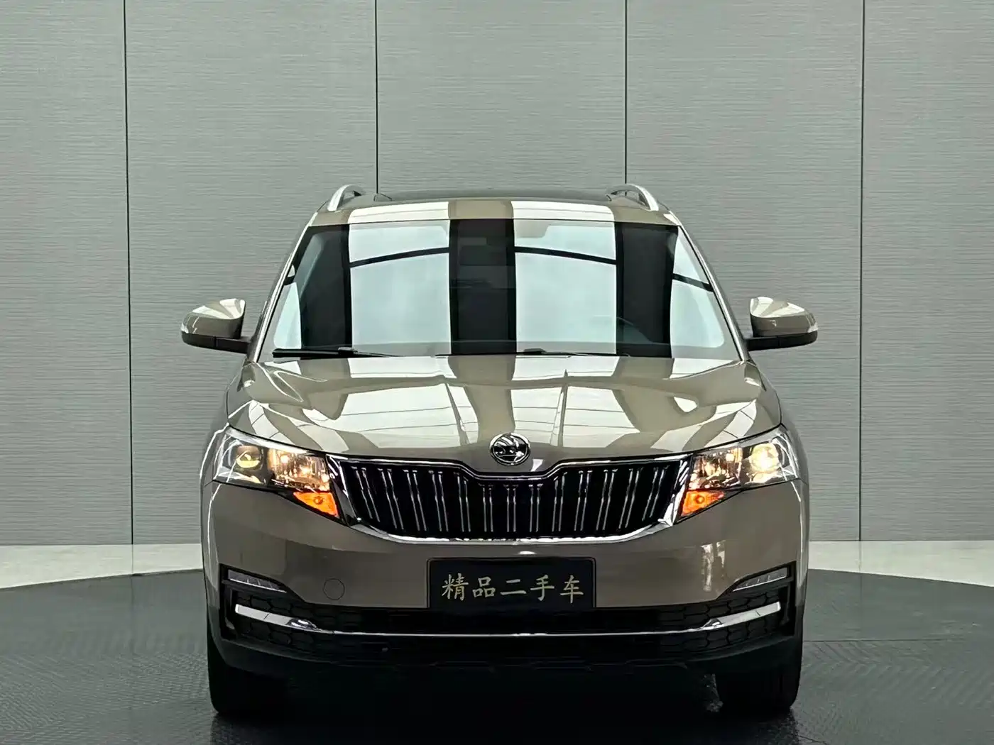 Škoda Kamiq 2023 Facelift 1.5L Auto Comfort Edition фото 2