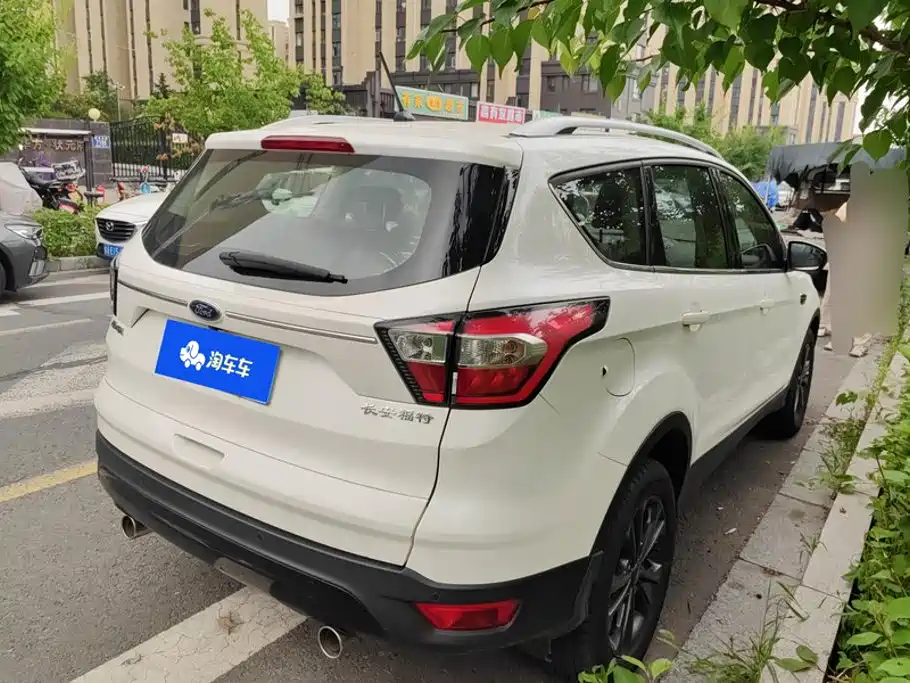 Ford Kuga 2020 2019 EcoBoost 180 2WD Platinum Wing Edition China VI