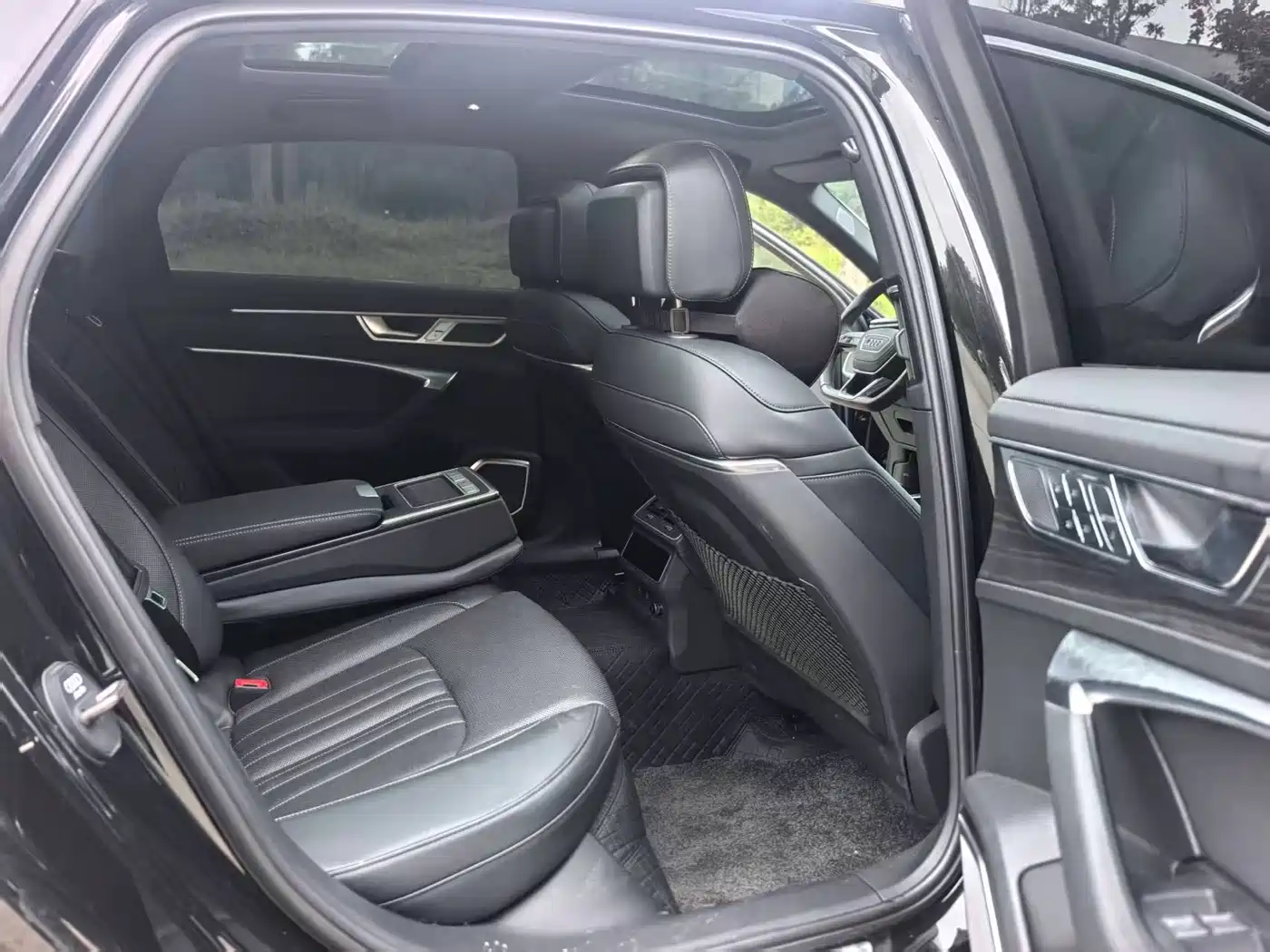 Audi A6L 2026 2026 Model Year 45 TFSI quattro Premium Dynamic + Exclusive Package