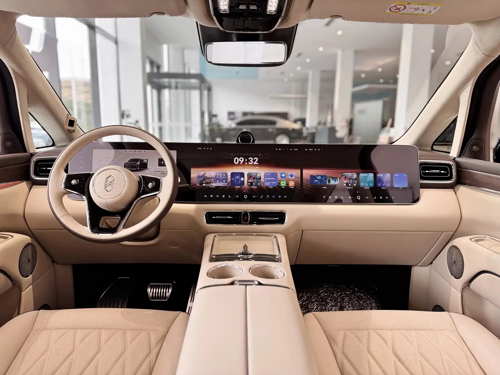 Фото 25 - Zhijie Zunjie MPV