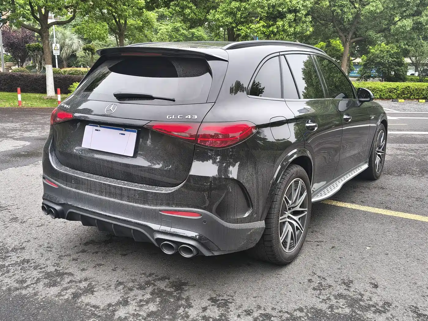 Mercedes-Benz GLC AMG 2024 AMG GLC 43 4MATIC фото 11
