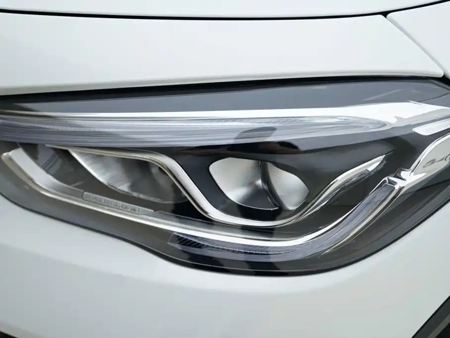 Mercedes-Benz GLA 2023 2023 GLA 220