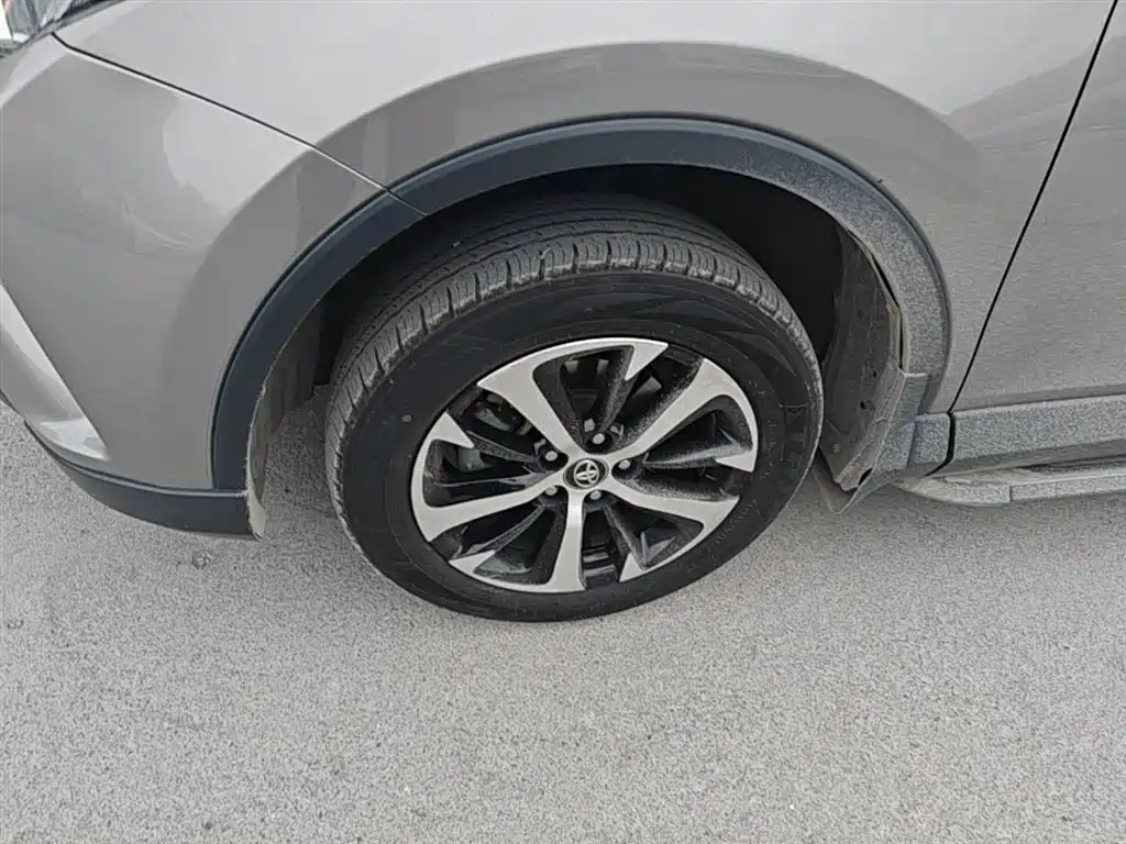 Toyota RAV4 Rongfang 2019 2.0L CVT 2WD Comfort Edition China VI фото 23