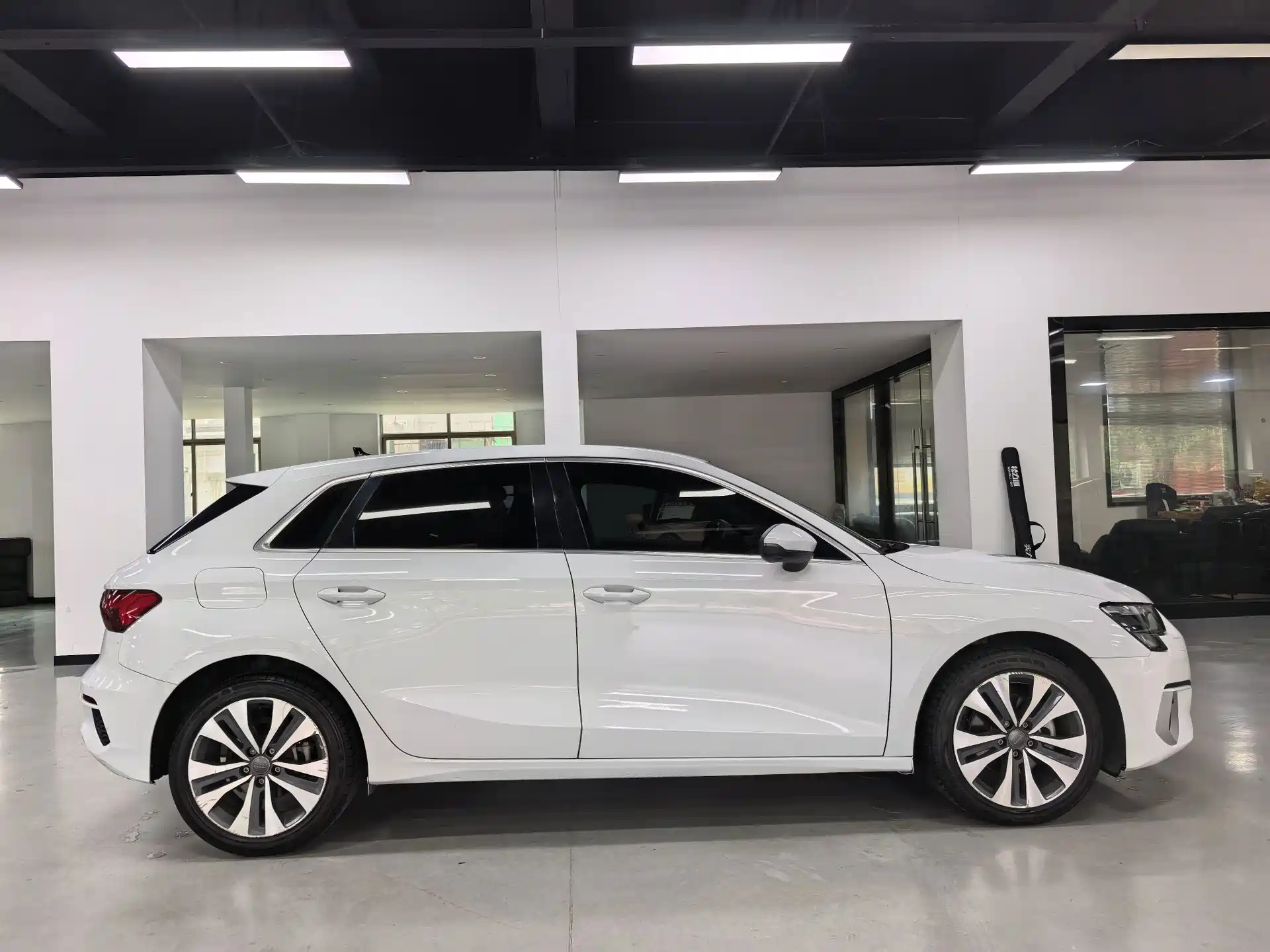 Фото 5 - Audi A3