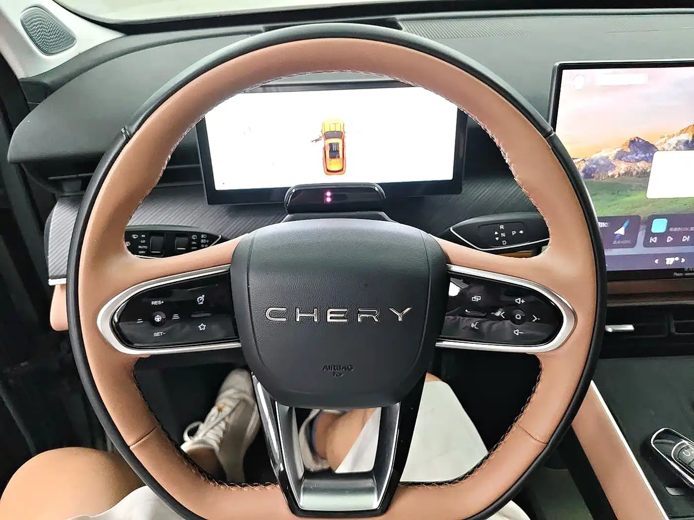 Chery Tiggo 8L 2024 2024 2.0T 2WD Premium 5-seater