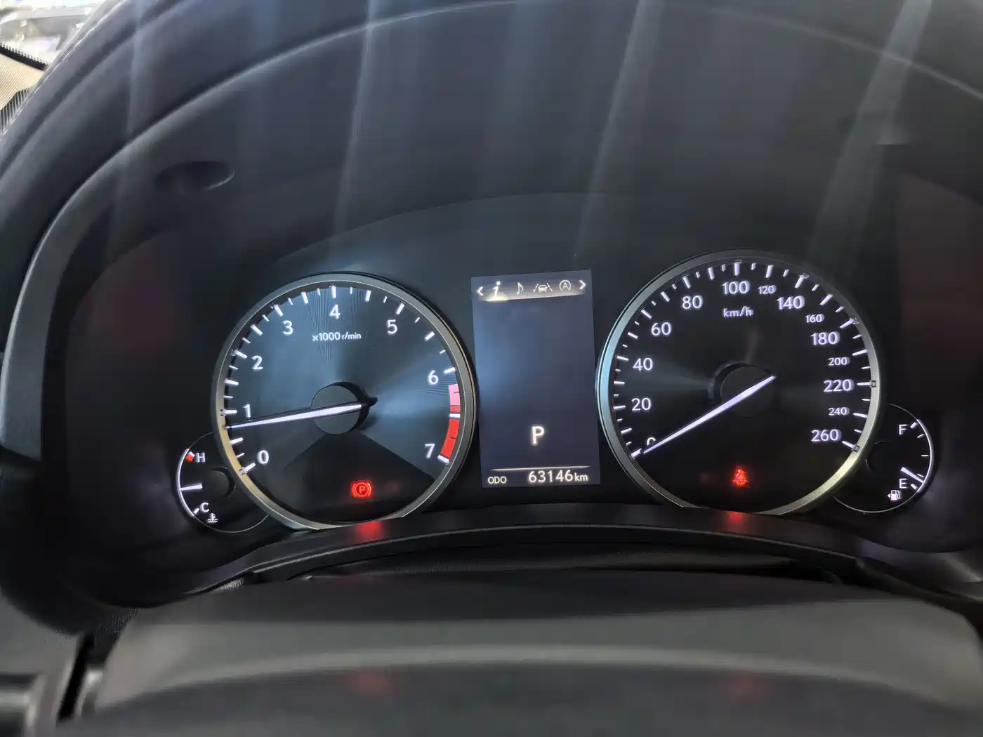 Фото 8 - Lexus NX