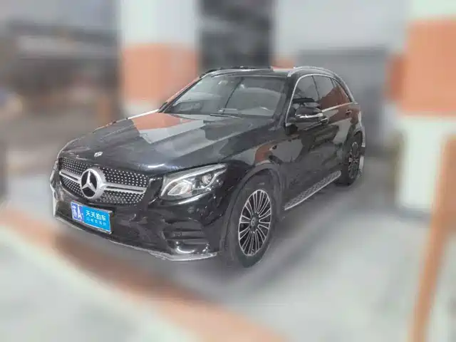 Mercedes-Benz GLC 2018 Facelift GLC 200 4MATIC — фото 1