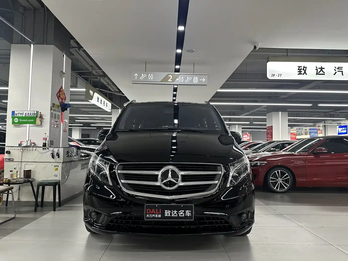 Mercedes-Benz Vito 2018 2.0T Business Edition China VI фото 2
