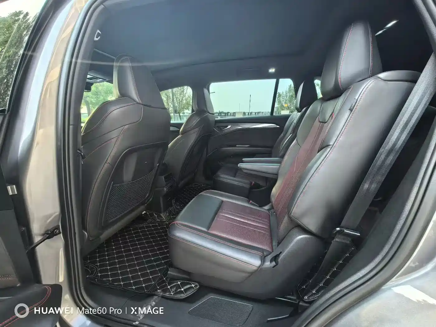 Audi Q5 e-tron 2022 40 e-tron Starlight Mech Suit фото 5