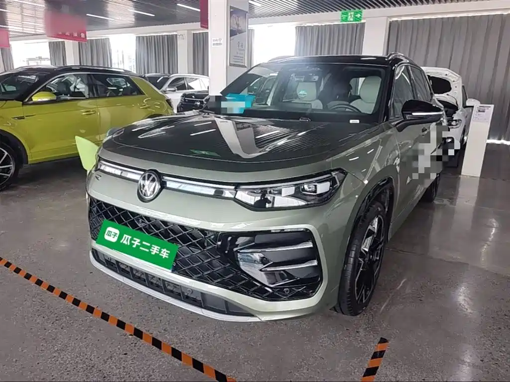 Volkswagen Tayron 2025 Model Tayron L 380TSI 4WD Luxury Easy Package