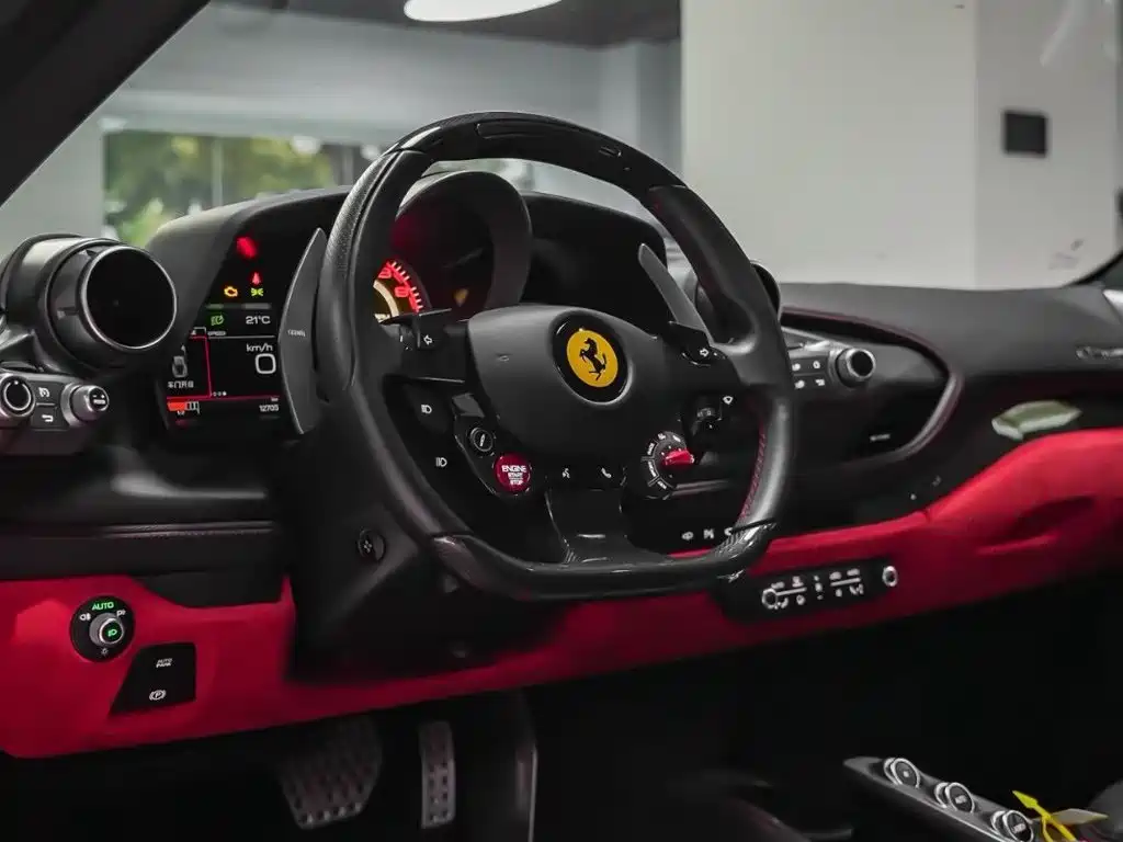 Ferrari F8 2021 2019 Tributo 3.9T V8
