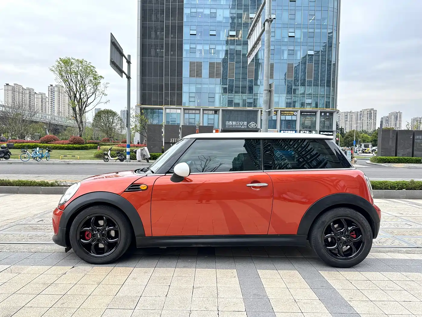 MINI MINI 2011 2011 1.6L COOPER Fun