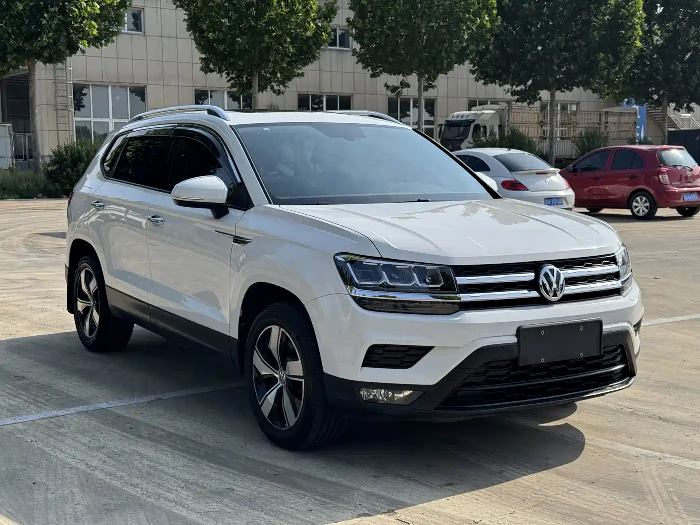 Volkswagen Tharu 2020 280TSI 2WD Comfort Edition China VI фото 3