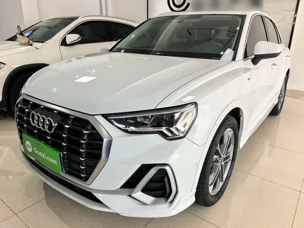 Audi Q3 2022 — пригон из Китая