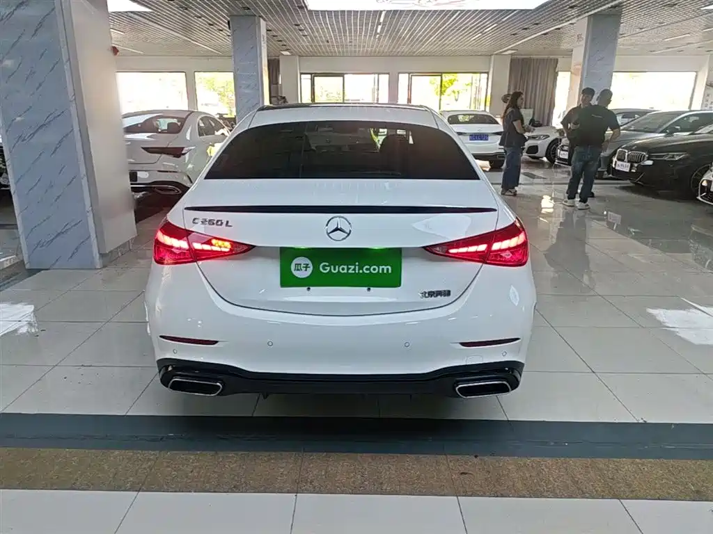Mercedes-Benz C-Class 2025 C 260 L Night Sport Edition фото 6