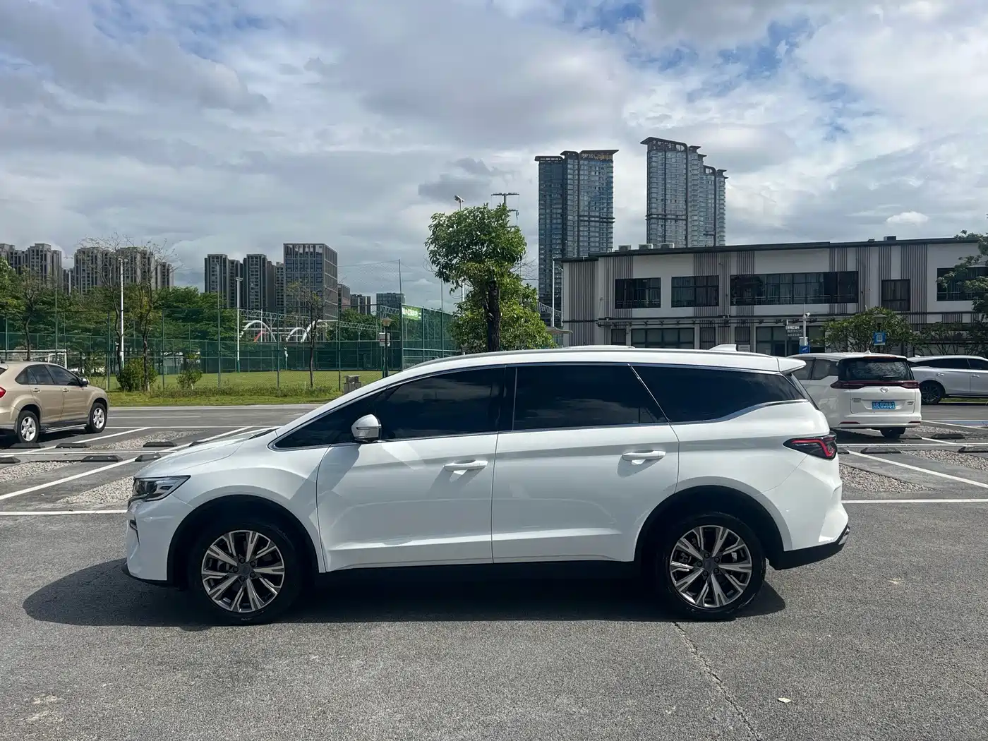 Geely Jiaji 2025 2025 1.5TD DCT Pengcheng Edition