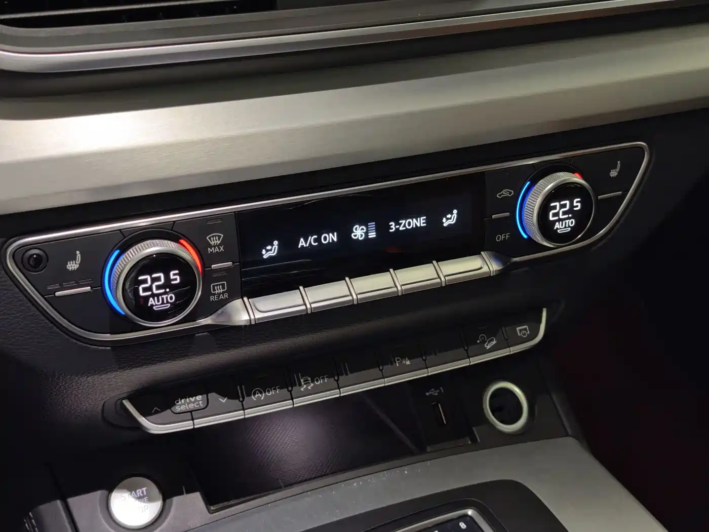 Audi Q5L 2020 40 TFSI Prestige Fashion фото 17