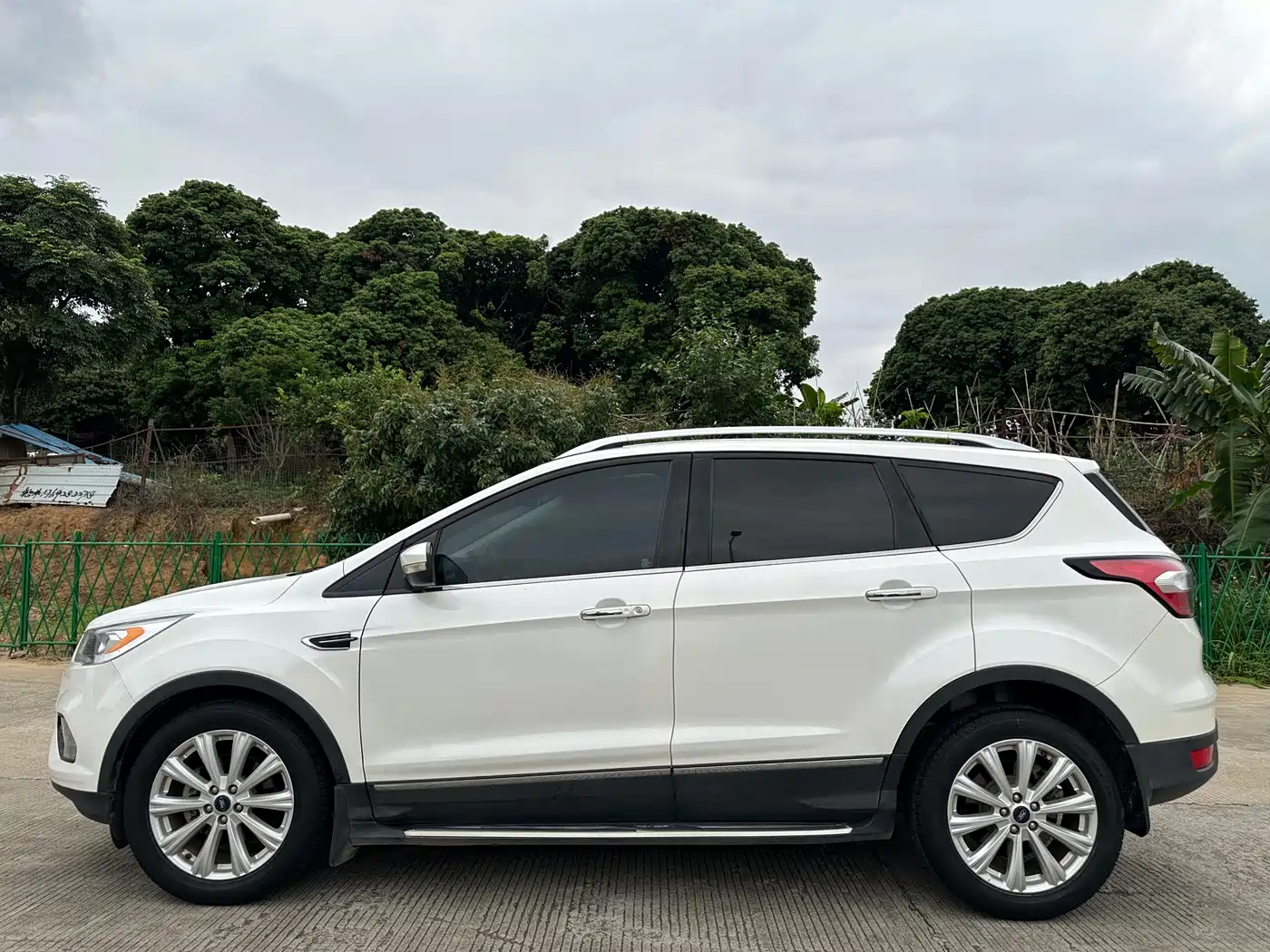 Фото 17 - Ford Kuga