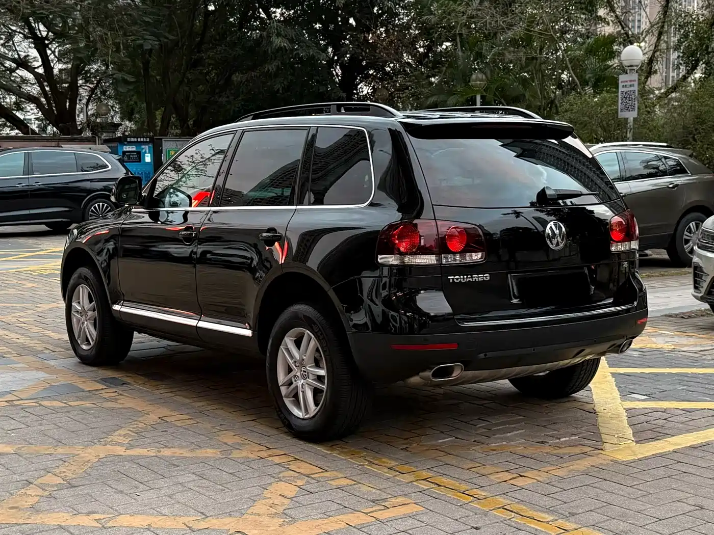 Volkswagen Touareg 2007 3.6L Standard Configuration фото 9