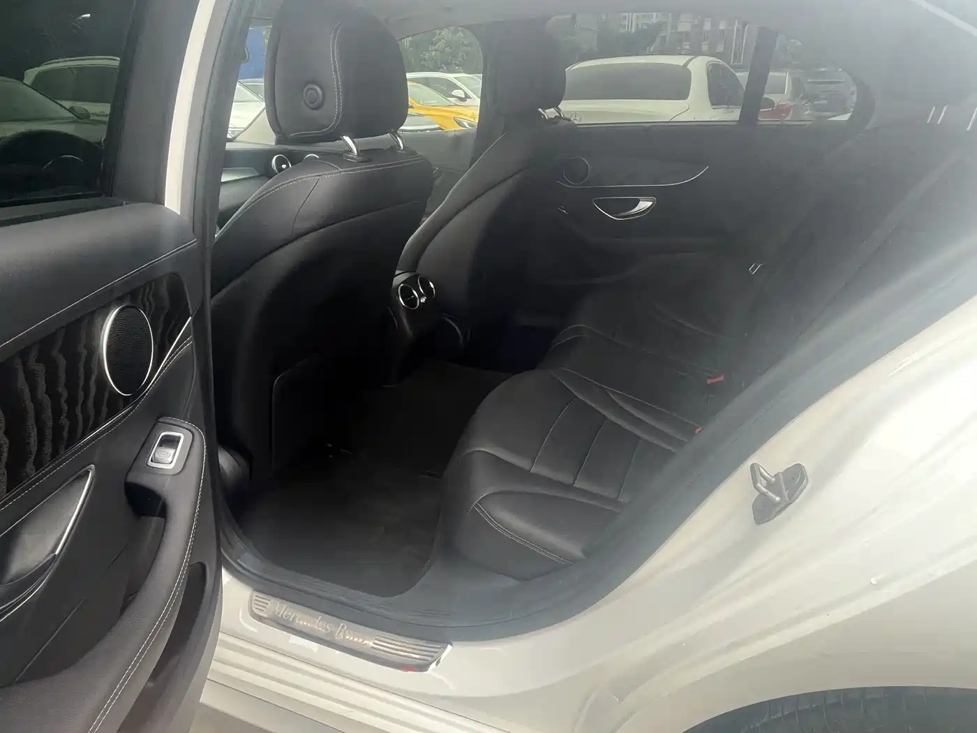 Mercedes-Benz C-Class 2015 C 200 L Sport фото 11