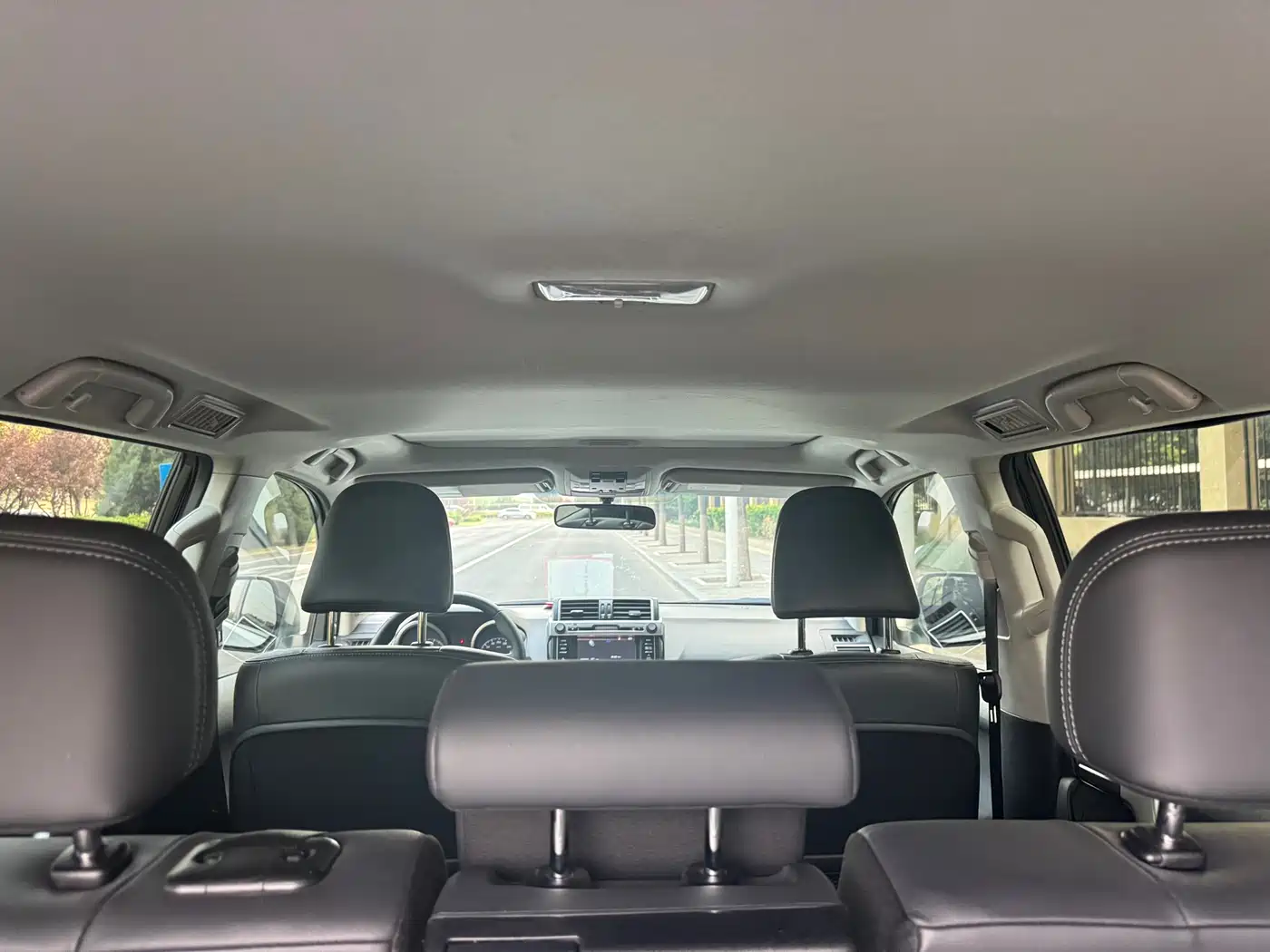 Toyota Prado 2016 2.7L Auto Luxury Edition фото 31