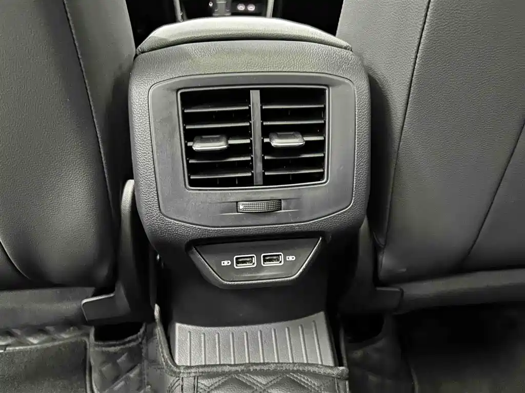 Volkswagen T-ROC 2022 280TSI DSG 2WD Comfort PLUS фото 15