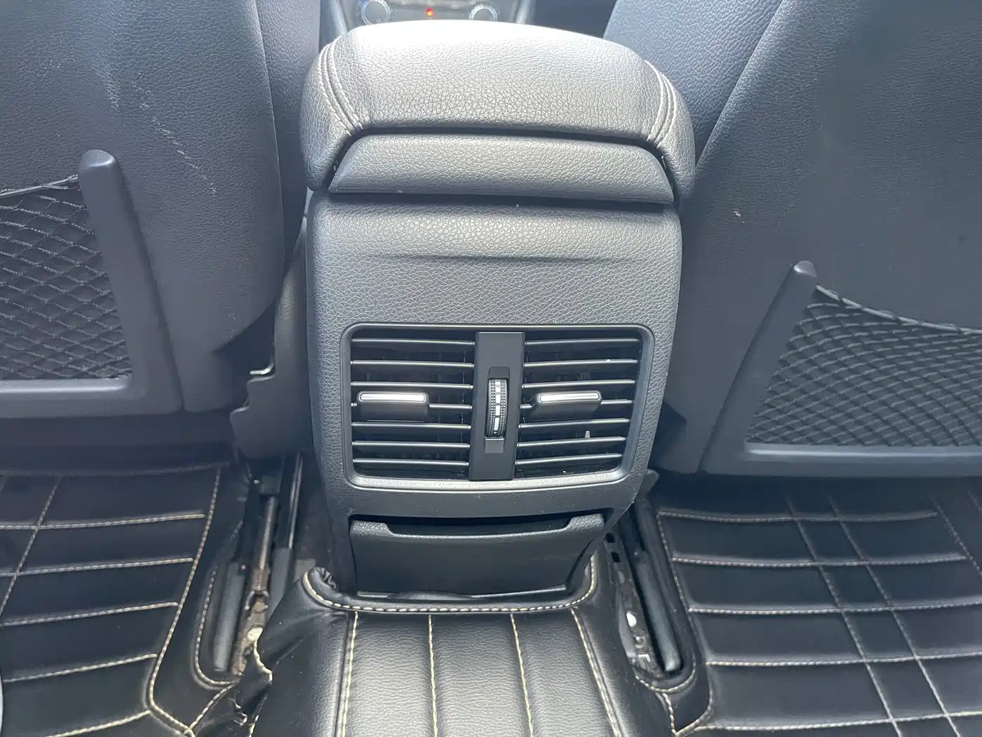 Mercedes-Benz GLA 2015 2015 GLA 200 Dynamic