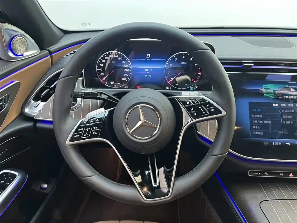 Mercedes-Benz E-Class 2025 E 300 L Fashion фото 10