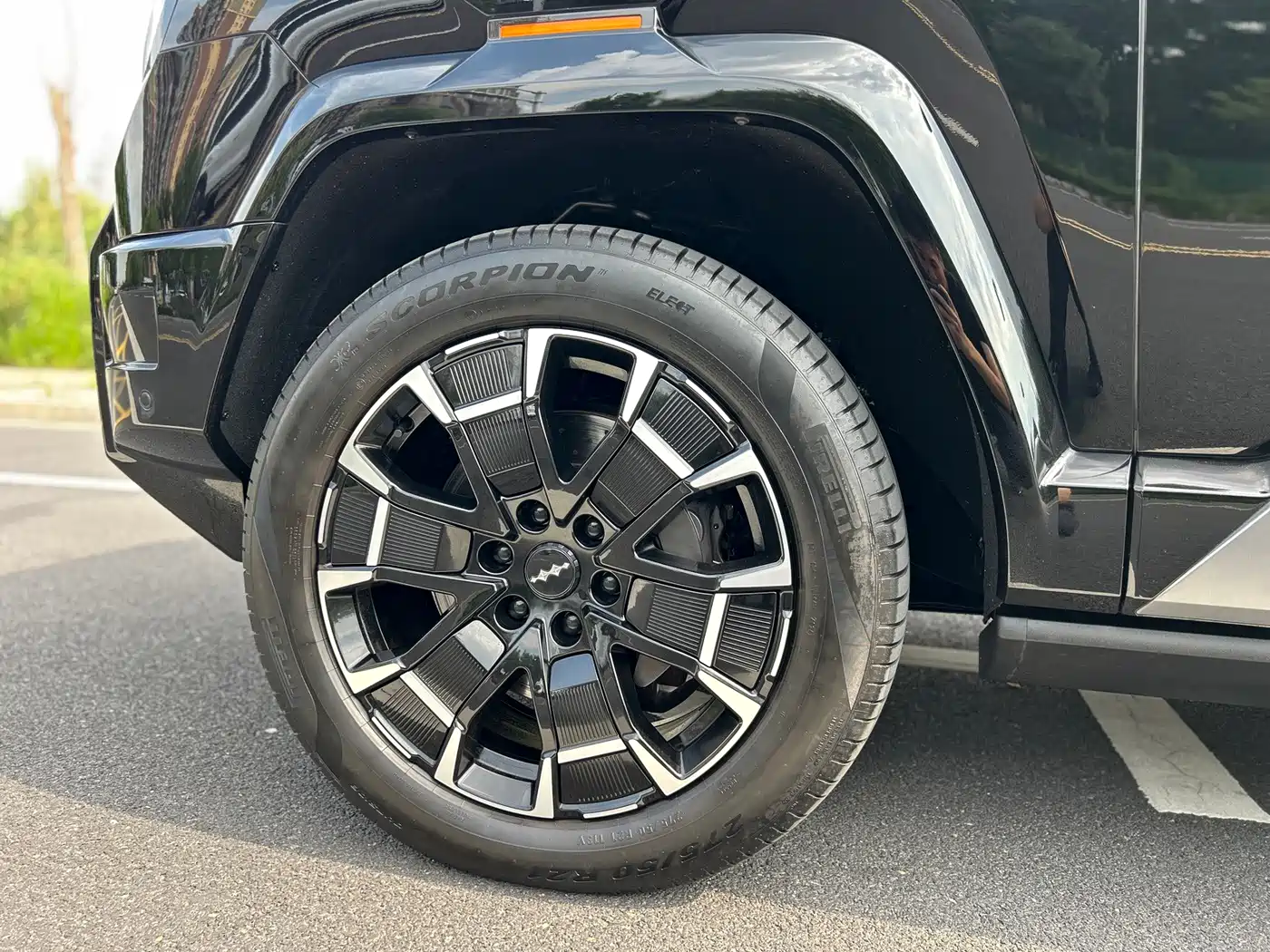 Fang Cheng Bao Leopard 8 2025 2025 Zhiyong Flagship 6-Seater