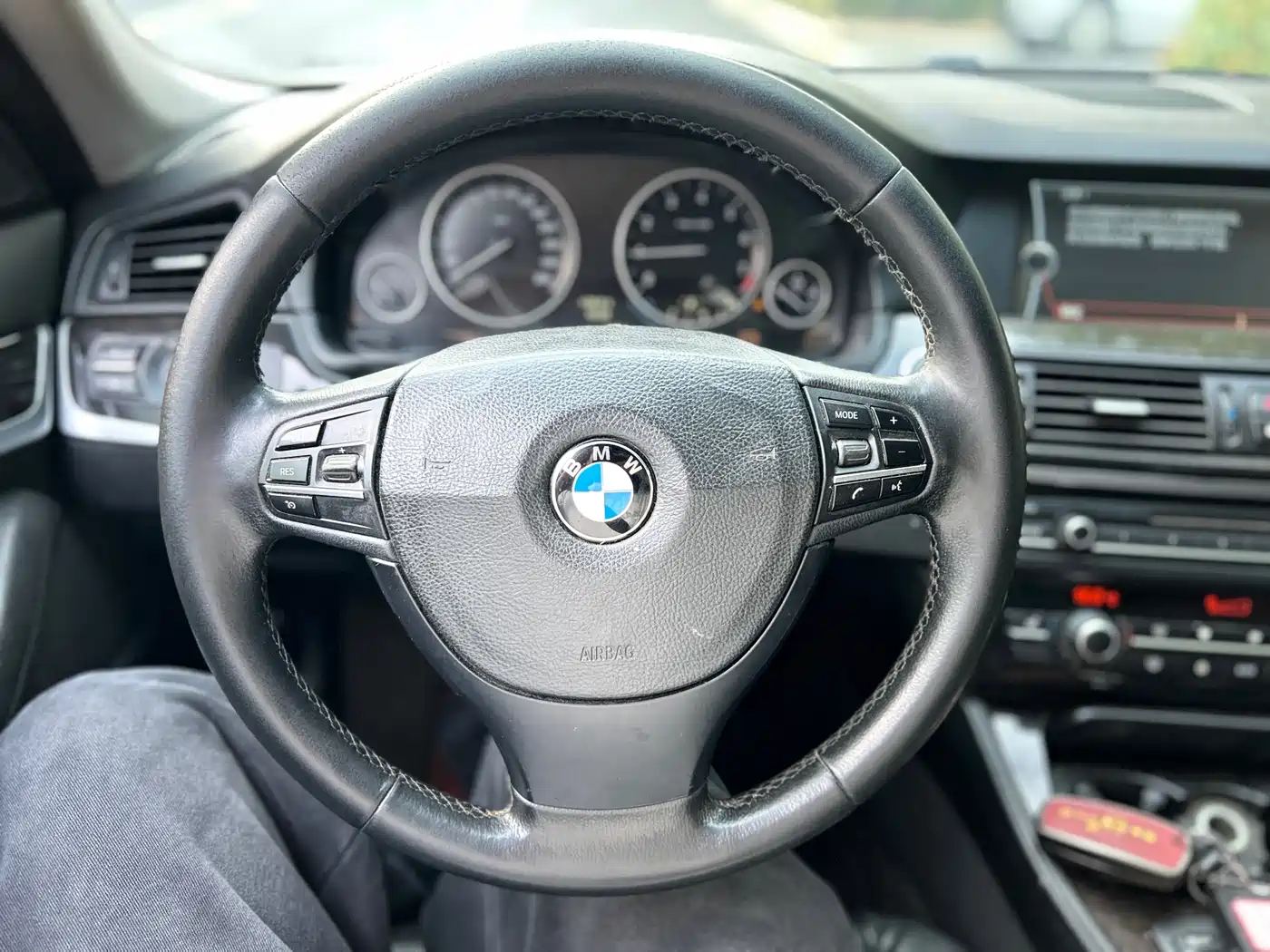 BMW 5 Series (Import) 2012 530i Leading Touring Edition фото 8