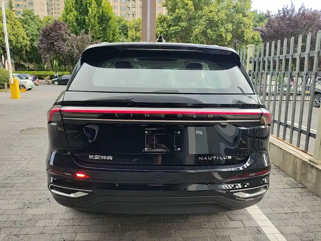 Lincoln Nautilus 2026 2026 2.0T 4WD Luxury Edition