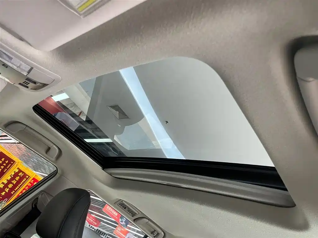 Toyota Prado 2019 3.5L Automatic TX-L Zunxiang Edition with Rear-mounted Spare Tire фото 14
