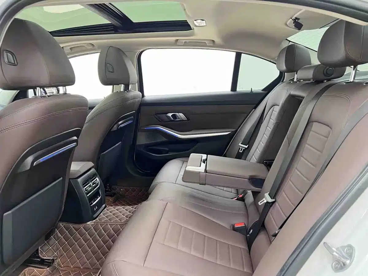BMW 3 Series 2020 325Li Launch Edition фото 6