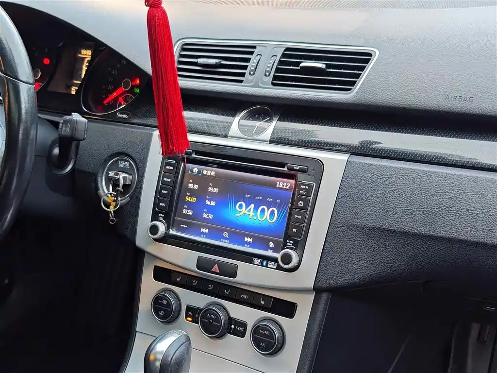 Volkswagen Magotan 2013 1.8TSI Luxury фото 9
