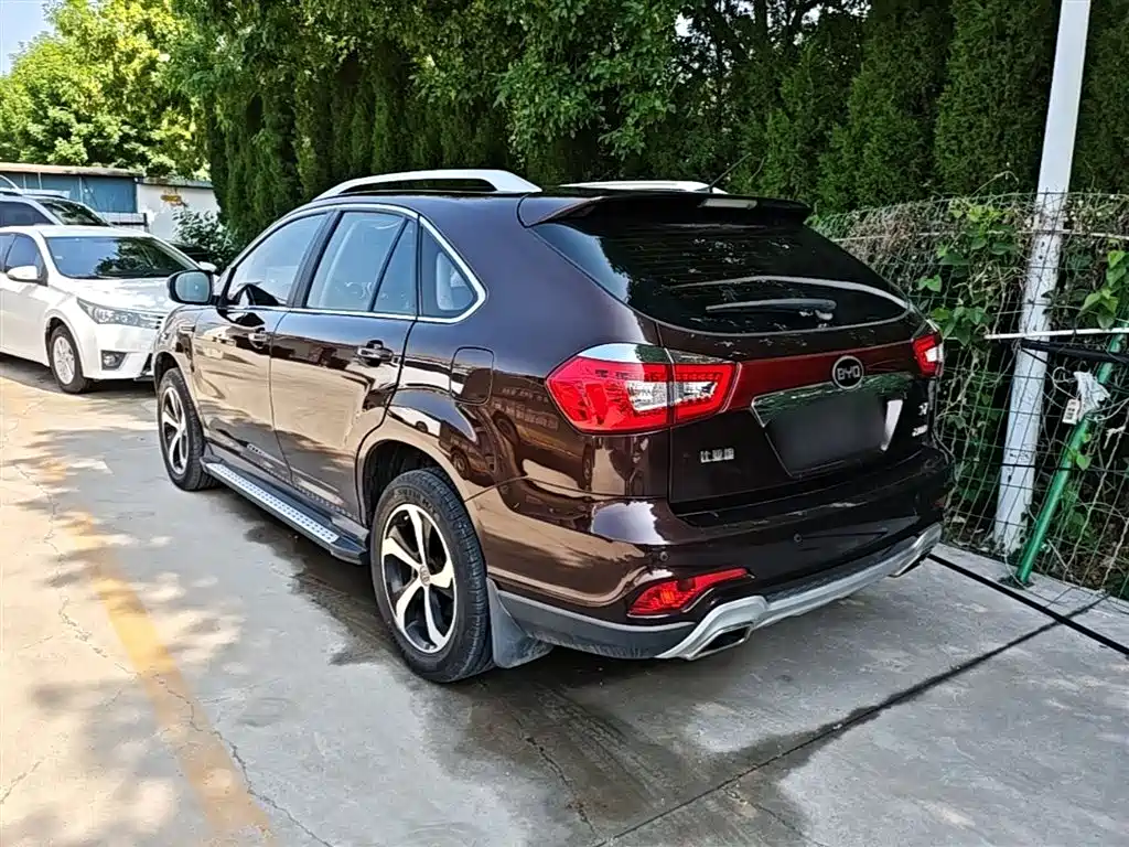 BYD S7 2016 2.0T Auto Premium Plus фото 5