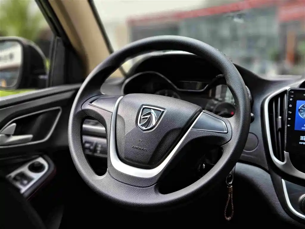 Baojun 560 2015 2015 1.8L Manual Comfort