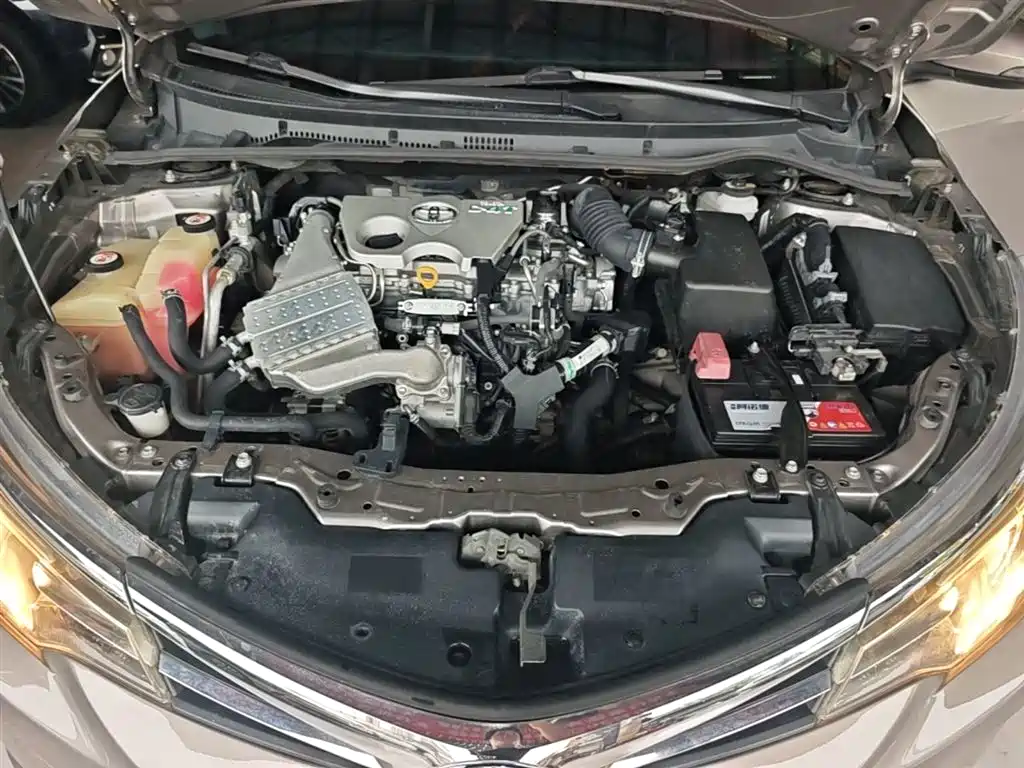 Toyota Corolla 2017 Facelift 1.2T S-CVT GL-i фото 20