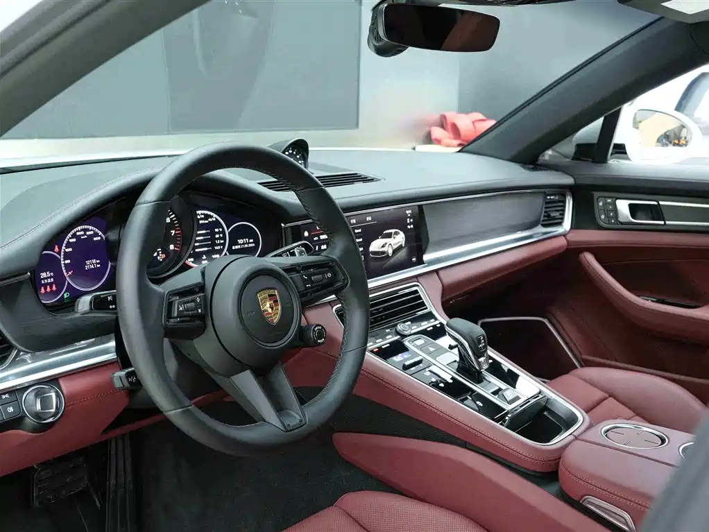 Porsche Panamera 2023 Panamera 2.9T Platinum Edition фото 8