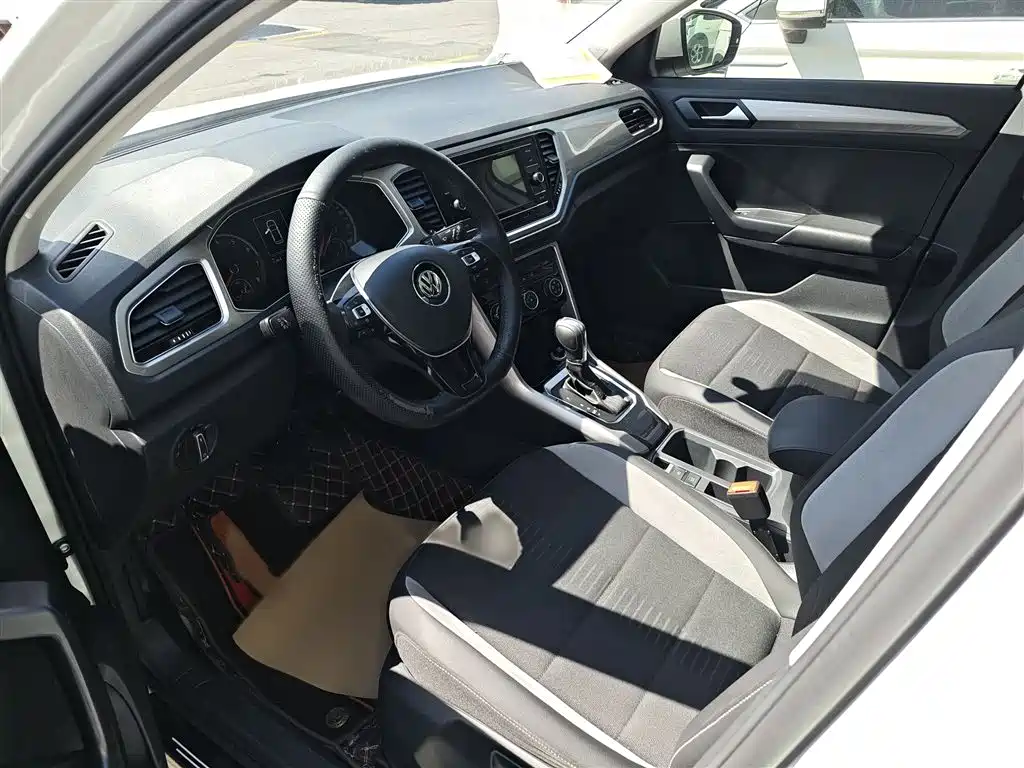 Volkswagen T-ROC 2020 280TSI DSG 2WD Progressive фото 15