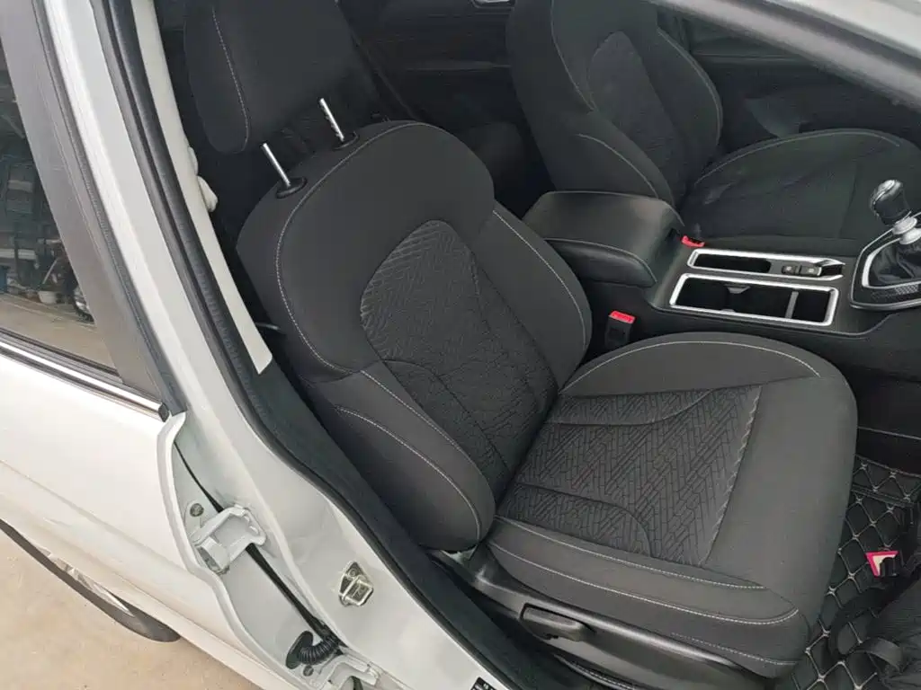Haval M6 2024 2023 PLUS 1.5T Manual Elite Smart Connect