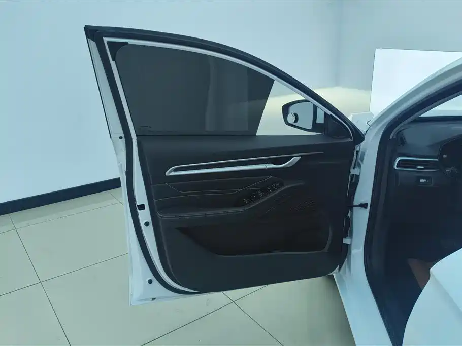 GEELY AUTOMOBILE EMGRAND