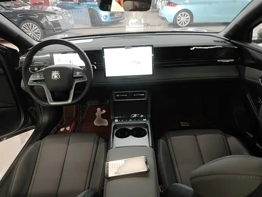 BYD Qin L 2025 EV 470KM Leading Edition фото 6