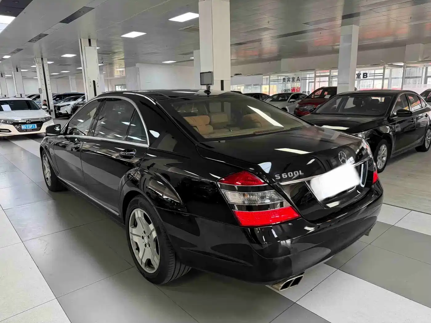 Mercedes-Benz S-Class 2009 2008 Model S 600 L