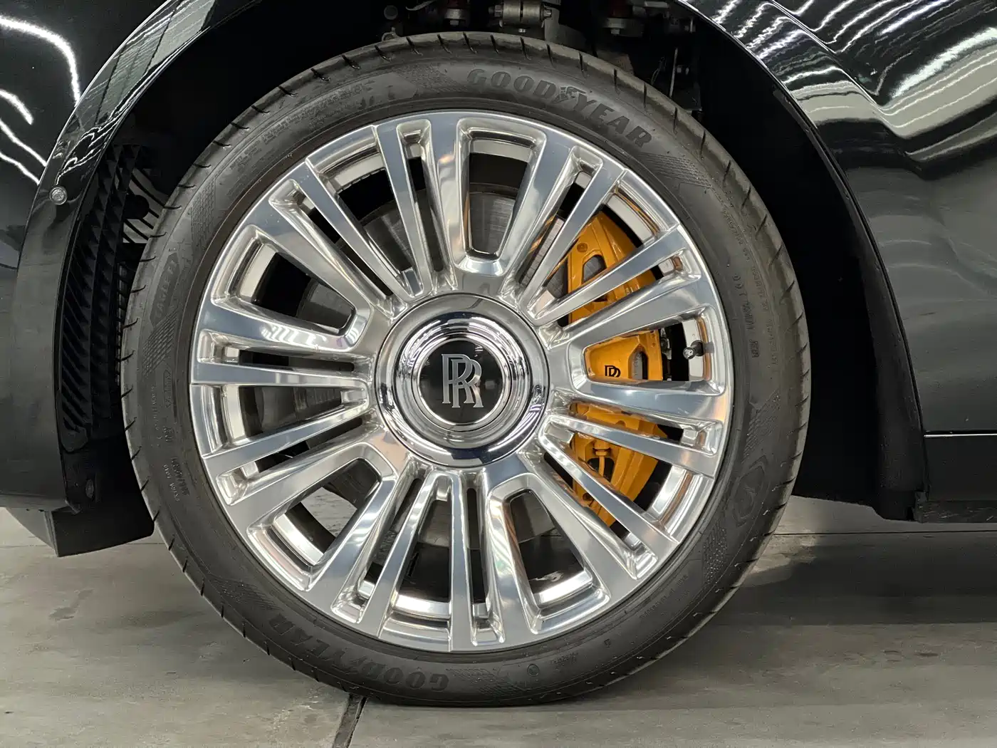 ROLLS-ROYCE GUST